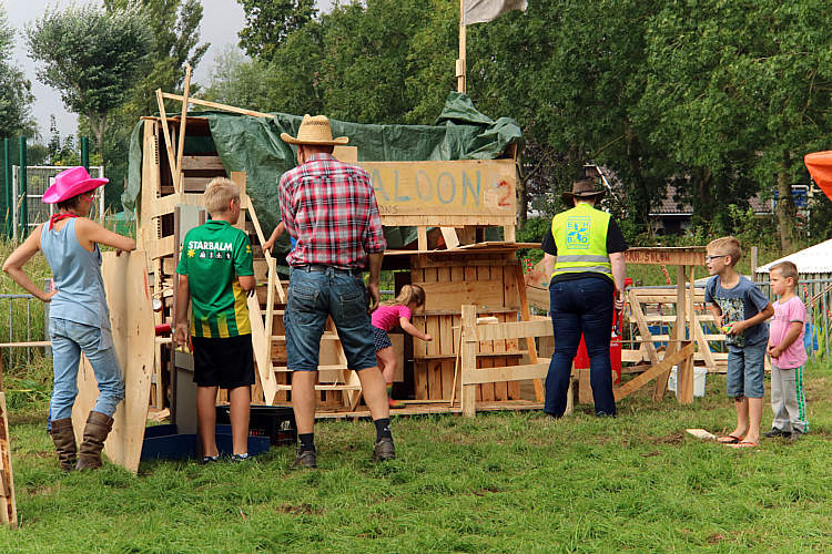Huttenbouw Driebruggen_065